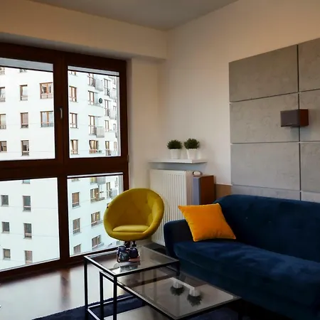 Aleja Wyscigowa 4C By Homeprime Warsaw Exterior photo
